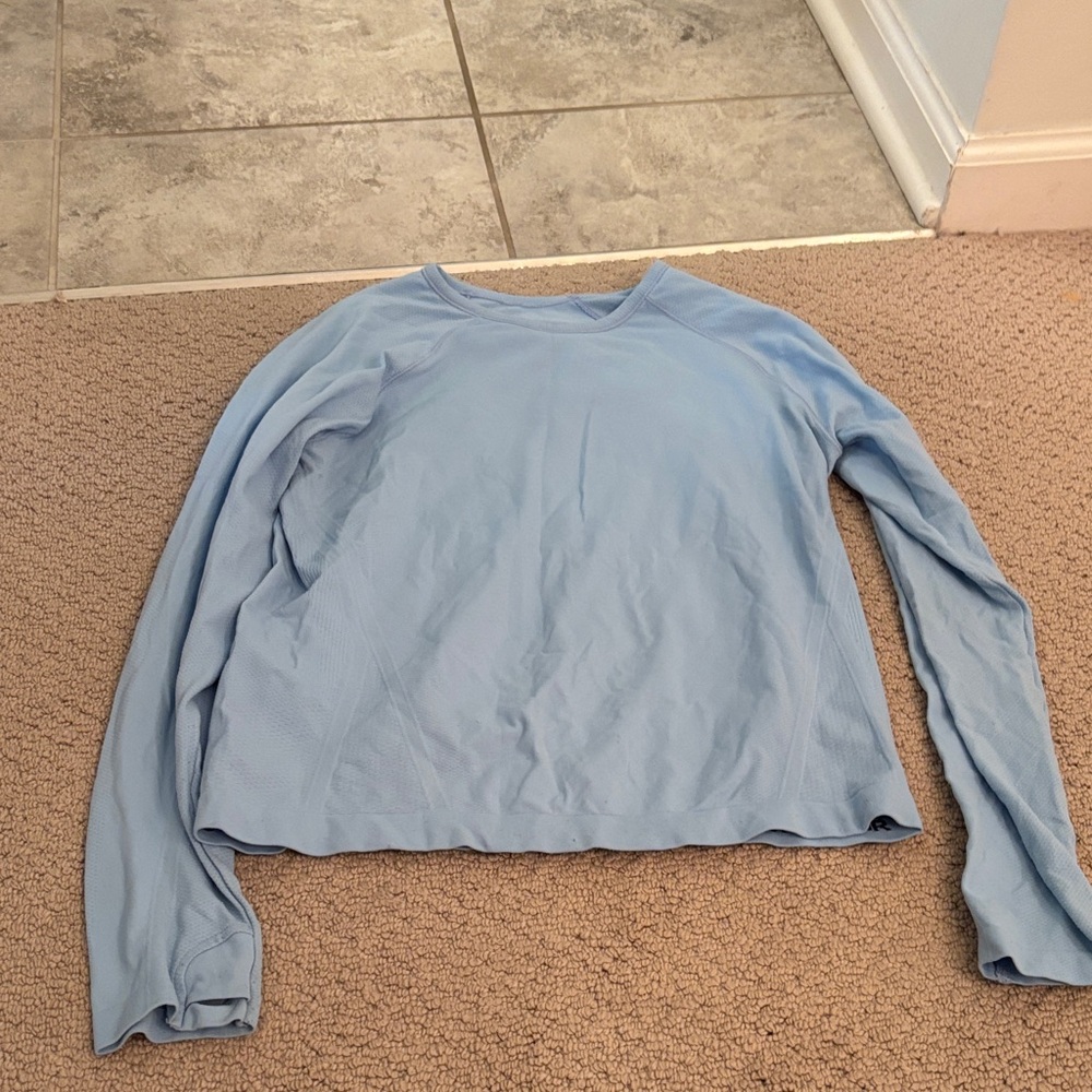 Athleta Light Blue Long Sleeve Top